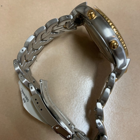 *ESQ Esquire Movado  Stainless Steel Swiss Quartz* - Picture 3 of 8